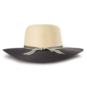 Tilley Endurables Toyo sun hat. 💙